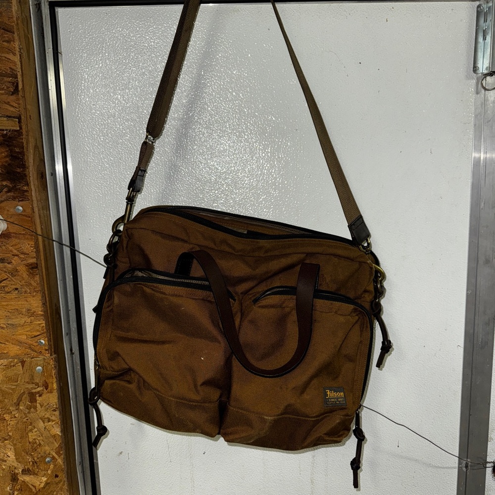 Filson Dryden Briefcase Dark Brown Men's Messenger Bag